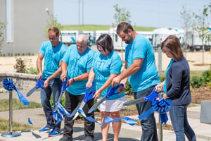 Ribbon-Cutting-Thrashers